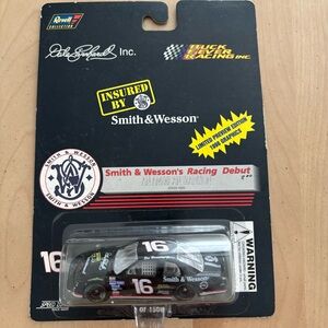 Revell Racing Dale Earnhardt Inc. Smith & Wesson's Debut #16